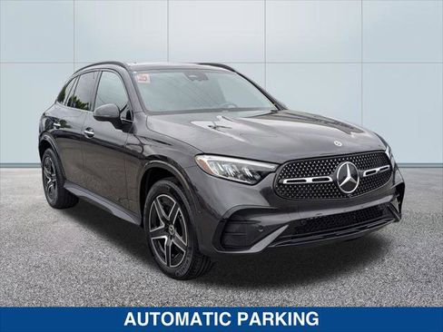 Used 2025 Mercedes-Benz GLC 300 image 7