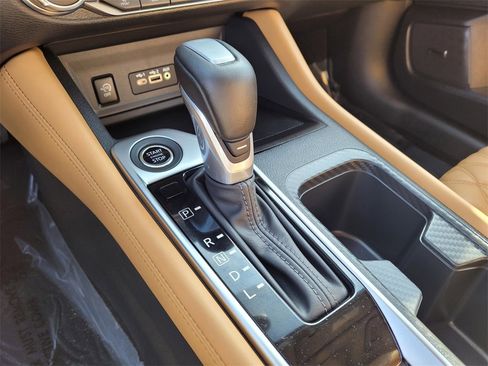 New 2025 Nissan Sentra SV w/ SV Premium Package image 10