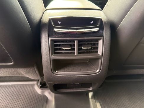Used 2020 Cadillac XT5 Sportv AWD/4WD image 18