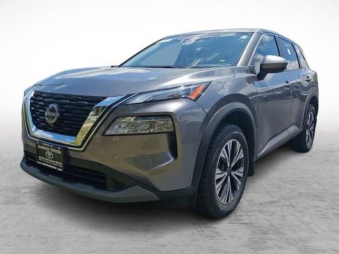 Used 2023 Nissan Rogue SV AWD/4WD image 2