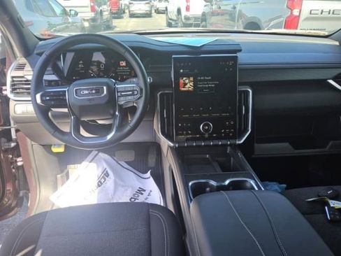 Used 2026 GMC Acadia Elevation w/ LPO, Floor Liner Package FWD image 2