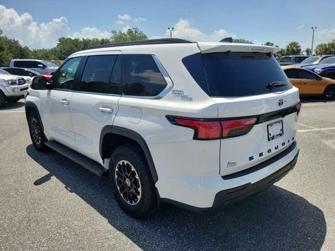 Certified 2024 Toyota Sequoia SR5 w/ SR5 Premium Package AWD/4WD image 12
