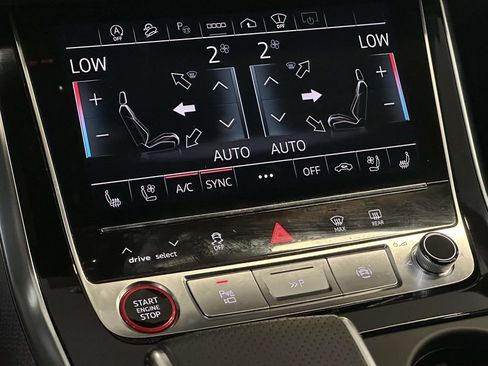 Used 2024 Audi SQ8 Prestige AWD/4WD image 30