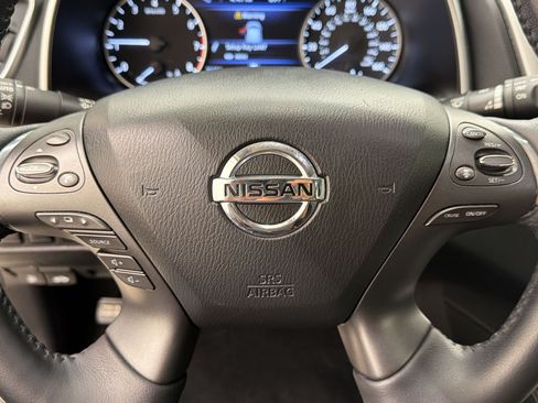 Used 2019 Nissan Murano Platinum w/ Cargo Package FWD image 28
