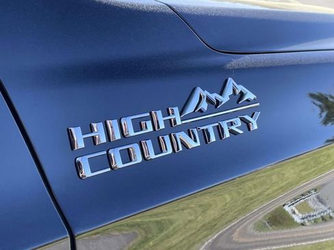 New 2026 Chevrolet Tahoe High Country image 10