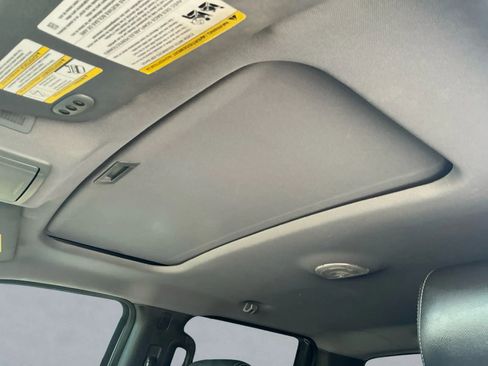 Used 2014 Ford F150 Lariat image 24