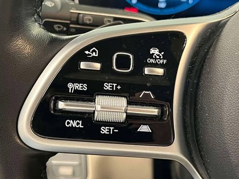 Used 2022 Mercedes-Benz GLS 450 4MATIC image 20