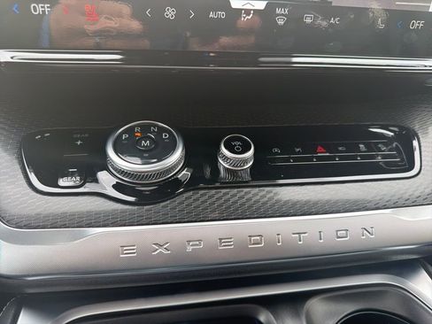 New 2026 Ford Expedition Platinum AWD/4WD image 22