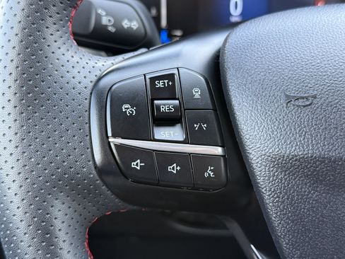 Used 2023 Ford Escape ST-Line w/ Tech Pack #1 AWD/4WD image 23