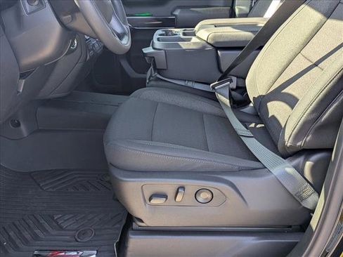 New 2026 Chevrolet Silverado 1500 Custom Trail Boss AWD/4WD image 4