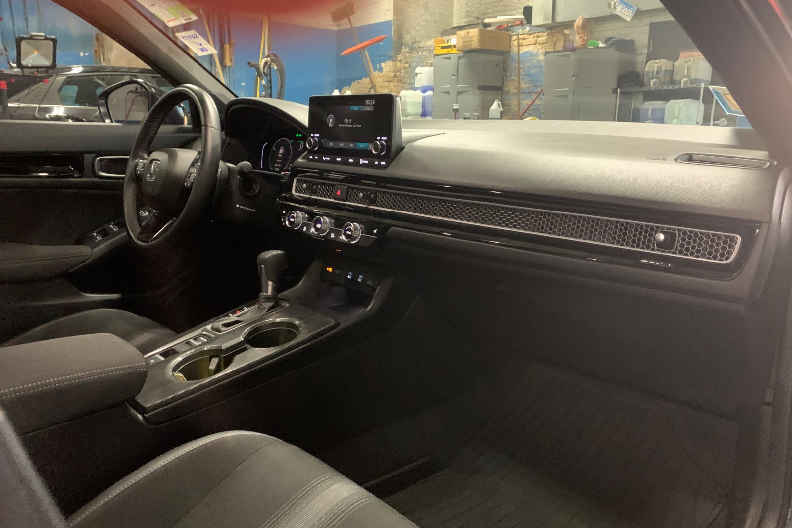 Certified 2025 Honda Civic Sport image 17