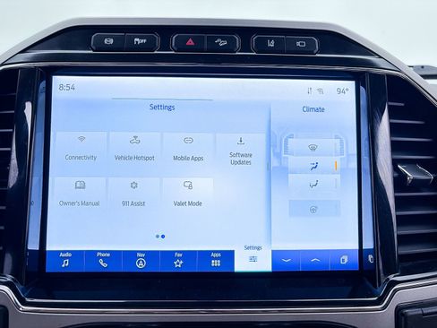 Used 2022 Ford F250 Lariat w/ Lariat Ultimate Package AWD/4WD image 24