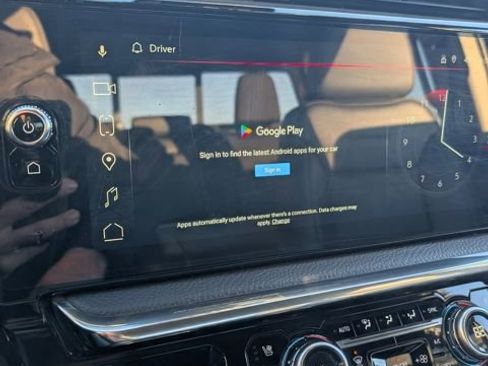Used 2024 GMC Sierra 1500 Denali w/ Technology Package AWD/4WD image 40