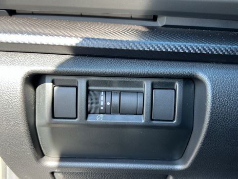 Certified 2026 Subaru Crosstrek 2.5i Premium AWD/4WD image 22