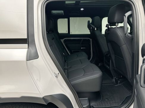 New 2026 Land Rover Defender 110 S AWD/4WD image 15