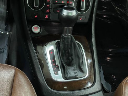 Used 2018 Audi Q3 2.0T Premium w/ Convenience Package image 30