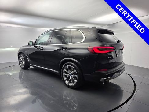 Certified 2023 BMW X5 xDrive45e w/ Luxury Seating Package image 6