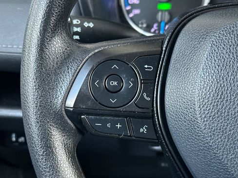 Certified 2021 Toyota RAV4 LE AWD/4WD image 25