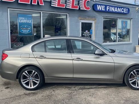 Used 2017 BMW 330i xDrive Sedan AWD/4WD image 12