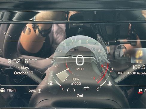 New 2026 GMC Yukon Denali w/ Sun & Power Step Package image 12