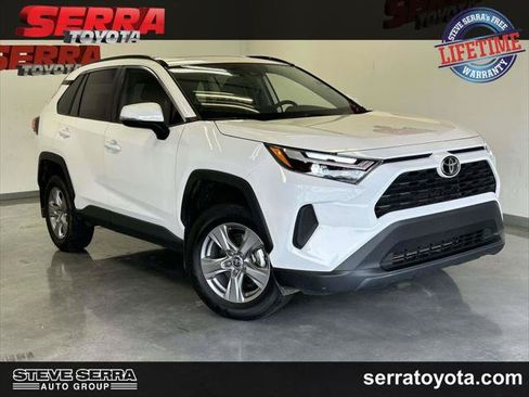 Certified 2025 Toyota RAV4 XLE w/ Convenience Package FWD image 1