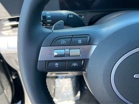 New 2026 Hyundai Kona SEL Premium AWD/4WD image 32