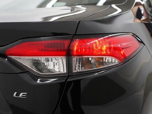 Used 2024 Toyota Corolla LE FWD image 54