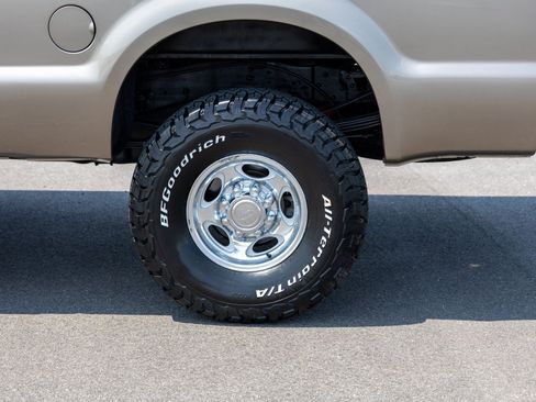 Used 2002 Ford F250 XL AWD/4WD image 34