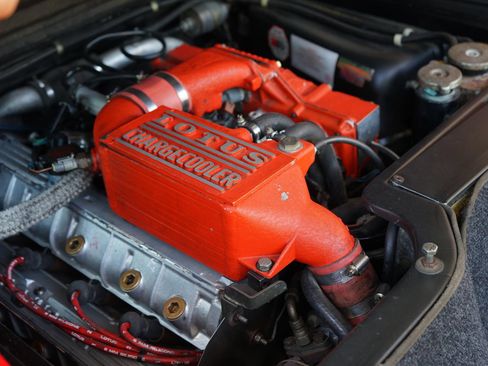 Used 1990 Lotus Esprit SE RWD image 13