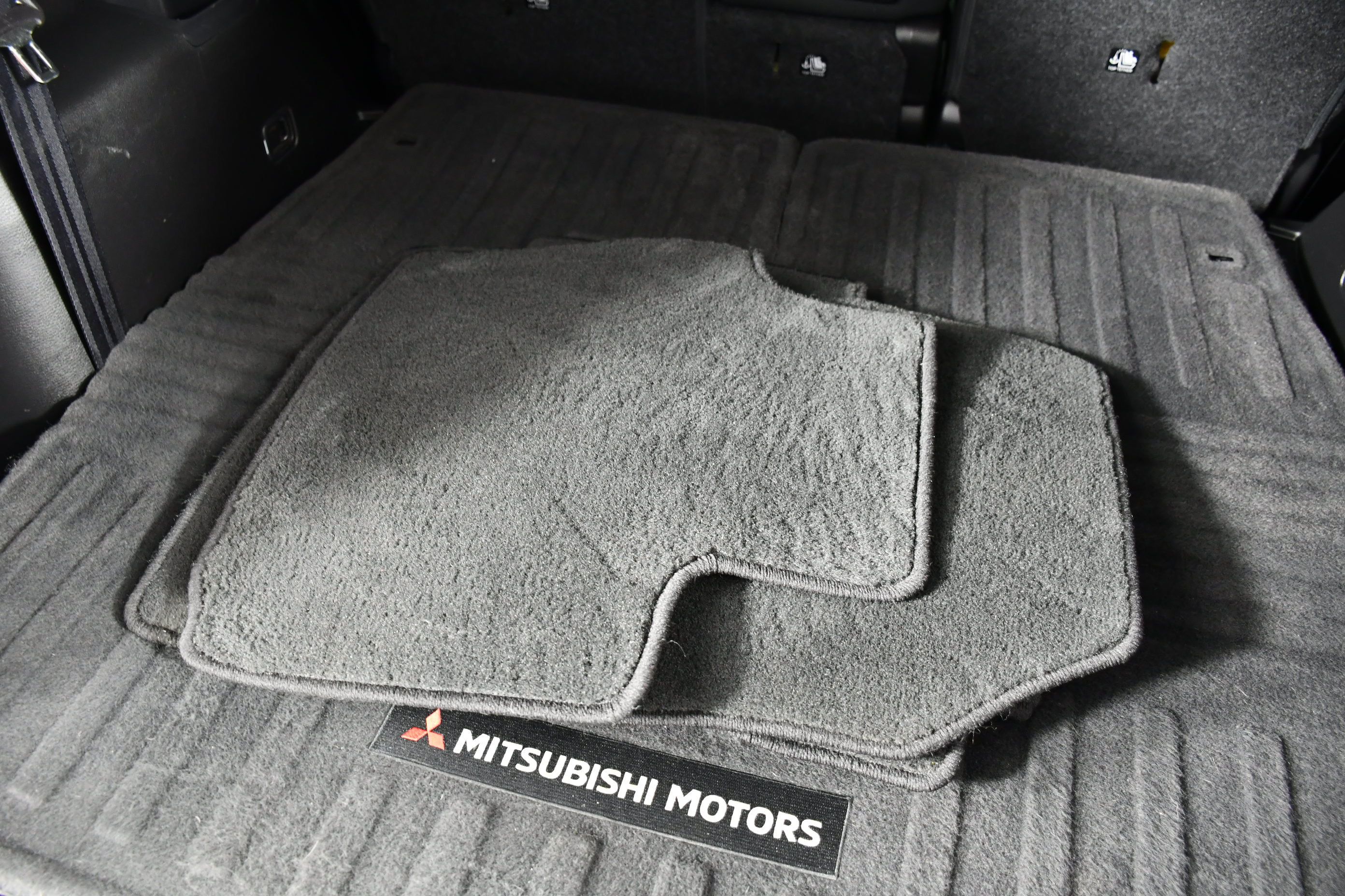 Used 2022 Mitsubishi Outlander ES AWD/4WD image 47