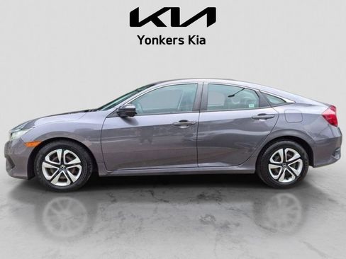 Used 2018 Honda Civic LX image 10