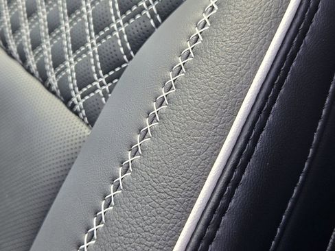 New 2026 GMC Acadia Denali AWD/4WD image 18