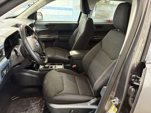 New 2025 Ford Maverick XLT w/ XLT Luxury Package image 9