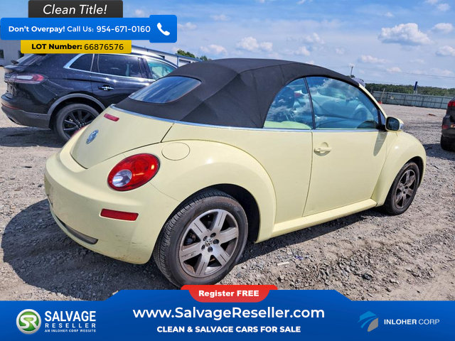 Used 2006 Volkswagen Beetle Convertible w/ Package 1 FWD image 4