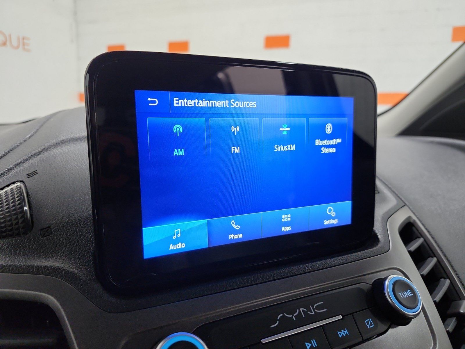Used 2022 Ford Transit Connect XLT FWD image 19