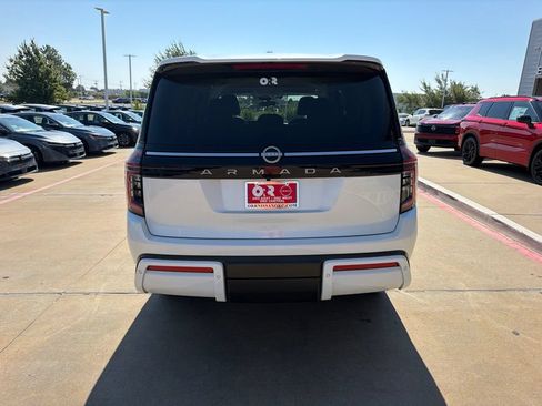 Used 2026 Nissan Armada SV AWD/4WD image 4