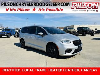 Used 2023 Chrysler Pacifica Touring-L w/ S Appearance Package video 1