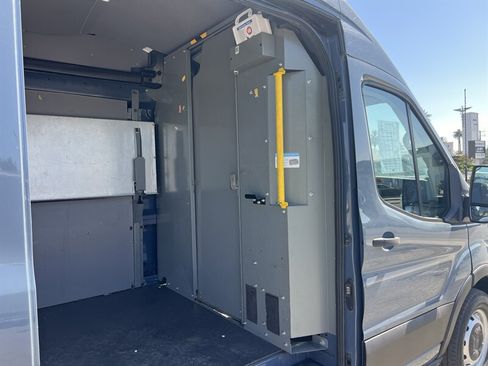 Used 2020 Ford Transit 250 148 High Roof Extended RWD image 13