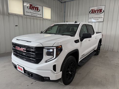 Used 2026 GMC Sierra 1500 Elevation AWD/4WD image 13