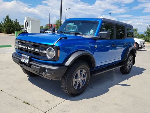 Certified 2023 Ford Bronco Big Bend w/ Sasquatch Package AWD/4WD image 4