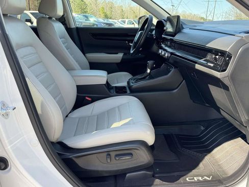 Used 2024 Honda CR-V EX-L image 15
