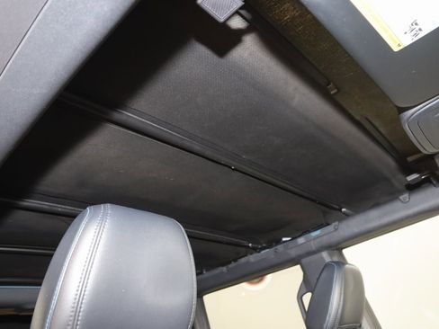 Used 2022 Ford Bronco Outer Banks w/ Sasquatch Package image 11