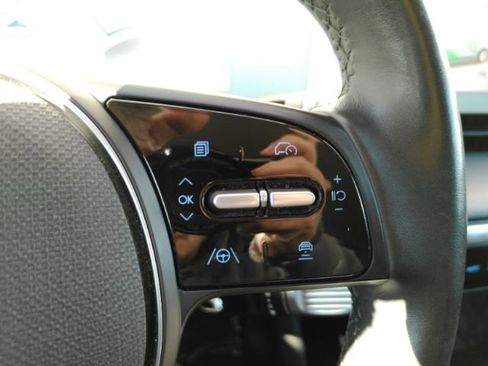 Used 2023 Hyundai Ioniq 5 SEL image 41