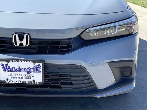 Used 2024 Honda Civic EX image 7