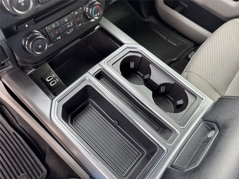 Used 2018 Ford F150 XLT w/ Equipment Group 302A Luxury AWD/4WD image 30