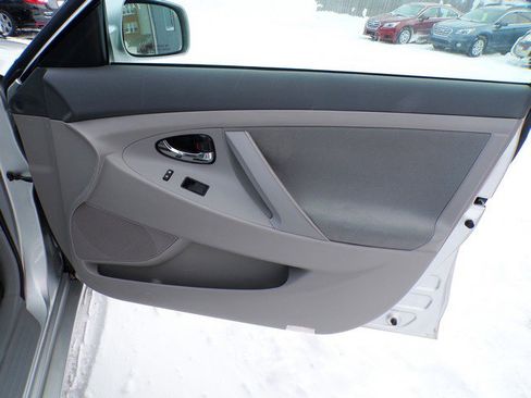 Used 2008 Toyota Camry LE image 21