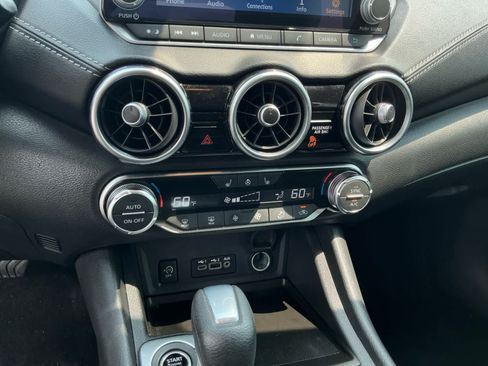 Used 2025 Nissan Sentra SV w/ All-Weather Package FWD image 22