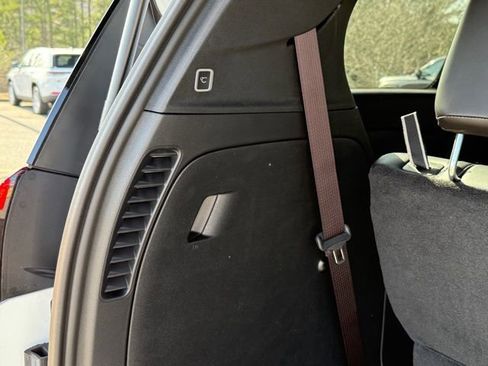 New 2026 Chrysler Pacifica Select FWD image 32