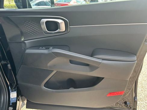 New 2026 Kia Sorento LX FWD image 28