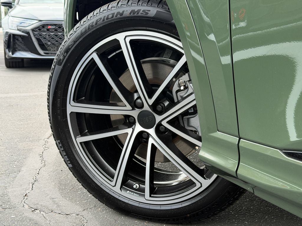 New 2026 Audi Q5 Premium Plus AWD/4WD image 11
